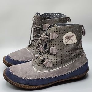 Sorel Joplin suede mocassin boots size 10.5